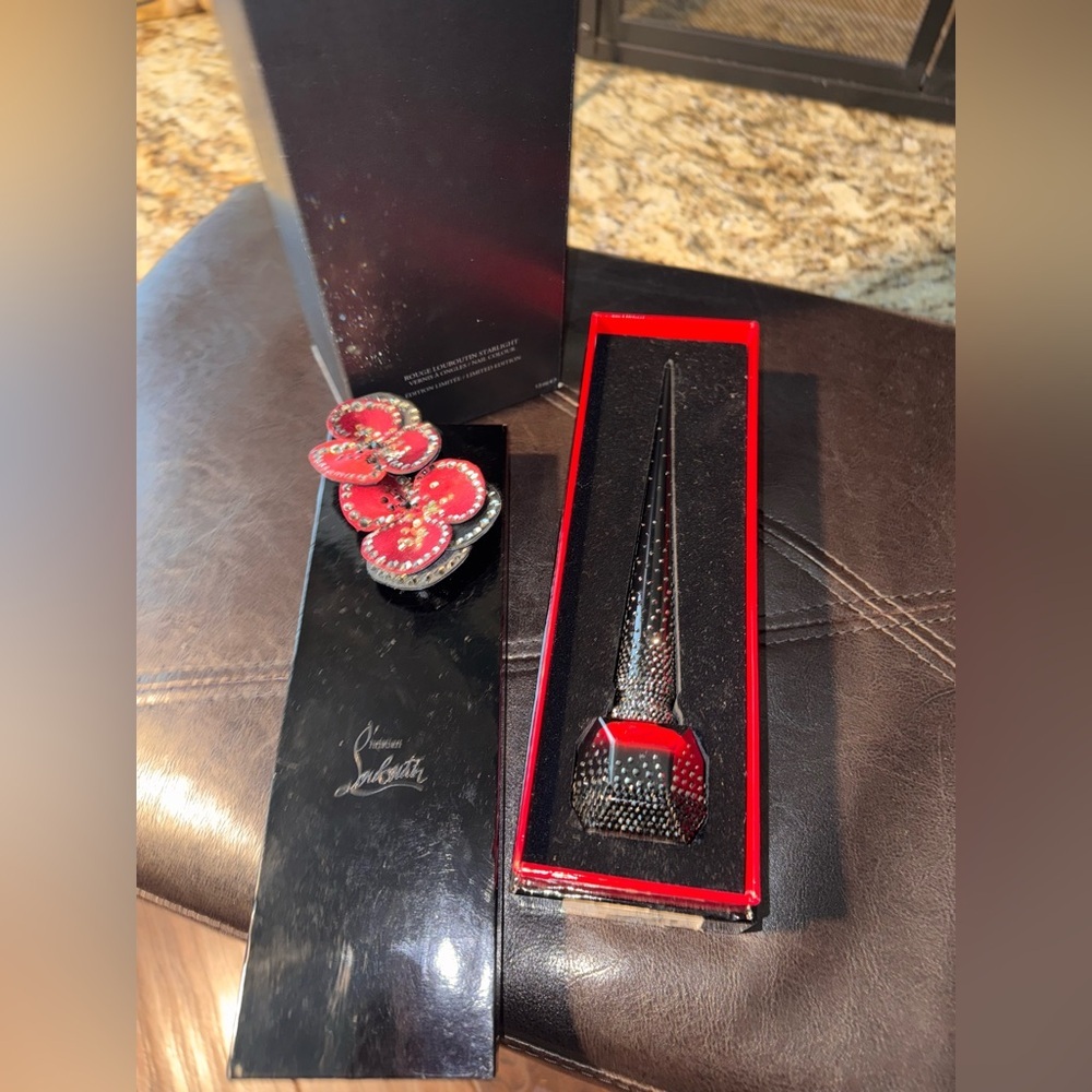 Christian Louboutin Polish Limit Edition Rouge Swarovski Crystals Original Box